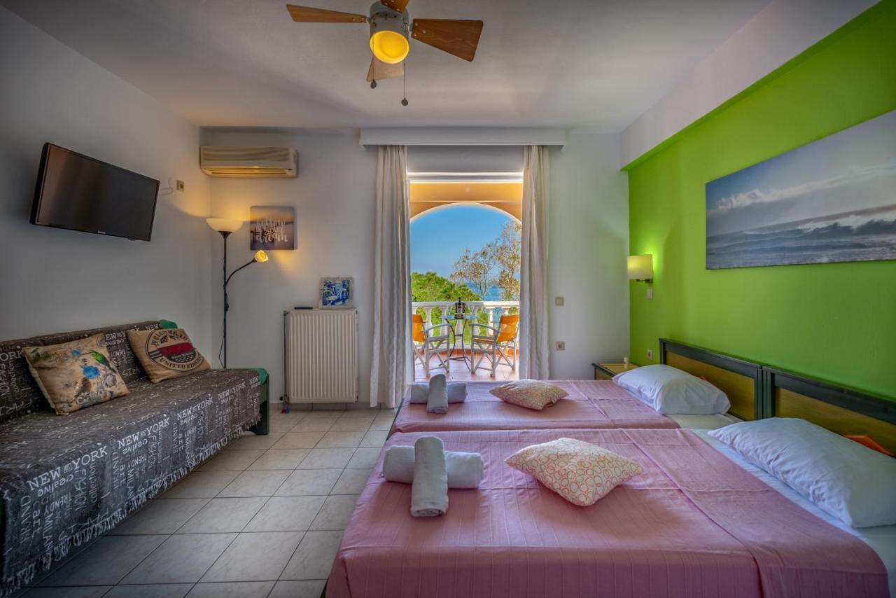 Mandy Seafront Studios Zakynthos Town Exterior photo