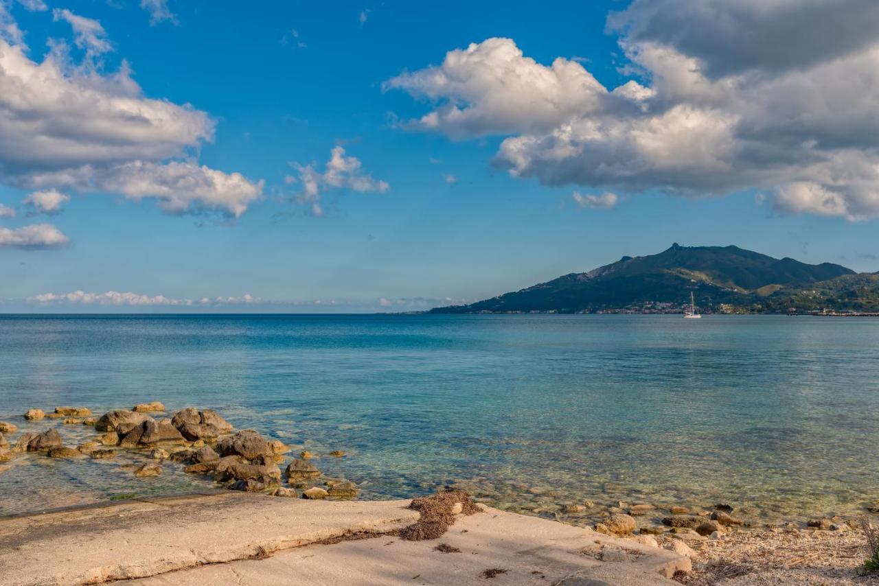 Mandy Seafront Studios Zakynthos Town Exterior photo